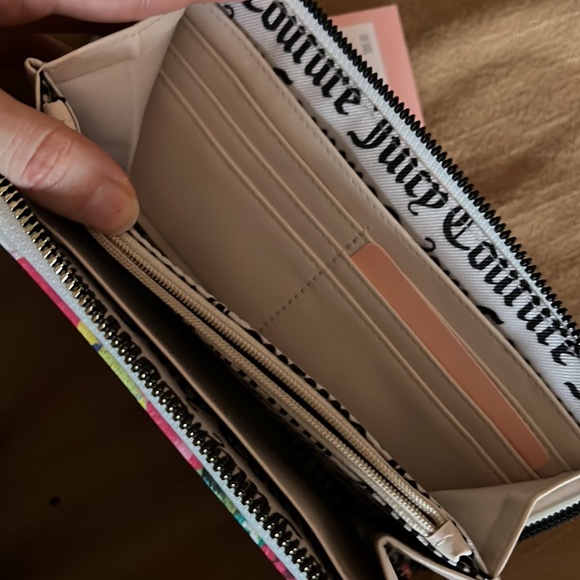 Juicy Couture Rose Wallet | NWT - Picture 5 of 7